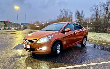 Hyundai Solaris II рестайлинг, 2015 год, 835 000 рублей, 13 фотография