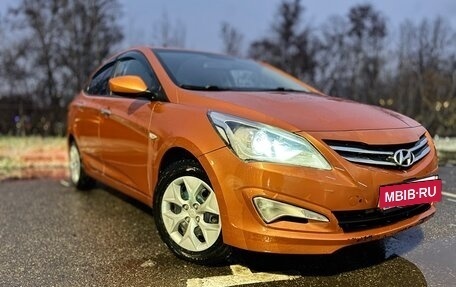 Hyundai Solaris II рестайлинг, 2015 год, 835 000 рублей, 10 фотография