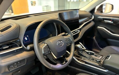 Toyota Highlander, 2025 год, 6 500 000 рублей, 16 фотография