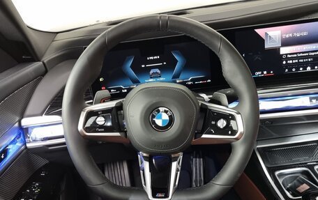 BMW 7 серия, 2025 год, 13 710 000 рублей, 13 фотография