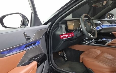 BMW 7 серия, 2025 год, 13 710 000 рублей, 10 фотография