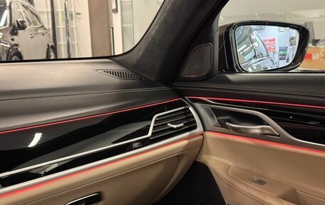 BMW 7 серия, 2019 год, 6 998 000 рублей, 16 фотография