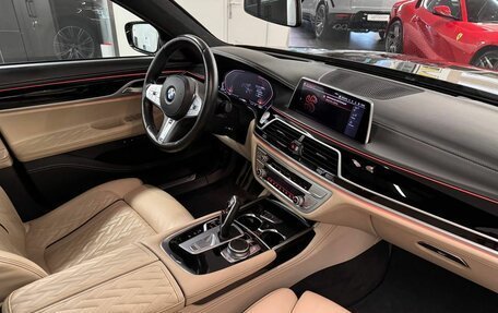 BMW 7 серия, 2019 год, 6 998 000 рублей, 12 фотография