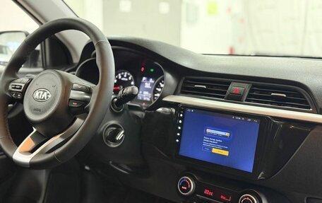 KIA Rio IV, 2018 год, 1 538 000 рублей, 6 фотография