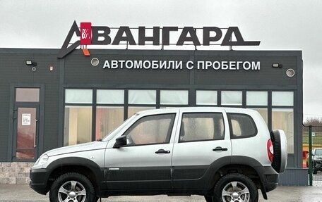 Chevrolet Niva I рестайлинг, 2013 год, 790 000 рублей, 2 фотография