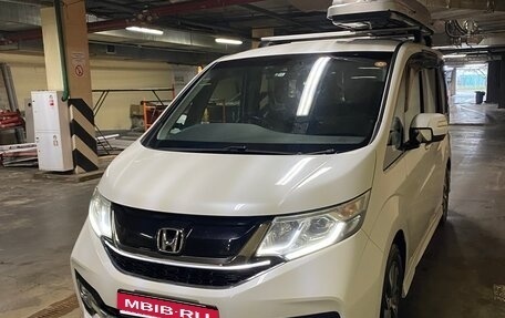 Honda Stepwgn IV, 2016 год, 1 850 000 рублей, 1 фотография