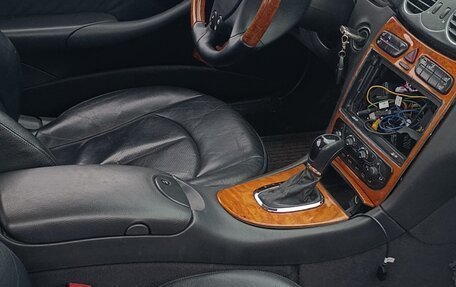 Mercedes-Benz CLK-Класс, 2004 год, 800 000 рублей, 10 фотография