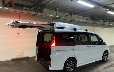 Honda Stepwgn IV, 2016 год, 1 850 000 рублей, 9 фотография