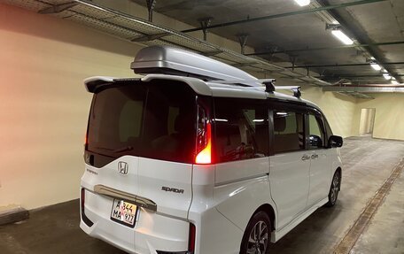 Honda Stepwgn IV, 2016 год, 1 850 000 рублей, 15 фотография