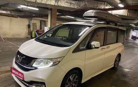 Honda Stepwgn IV, 2016 год, 1 850 000 рублей, 13 фотография