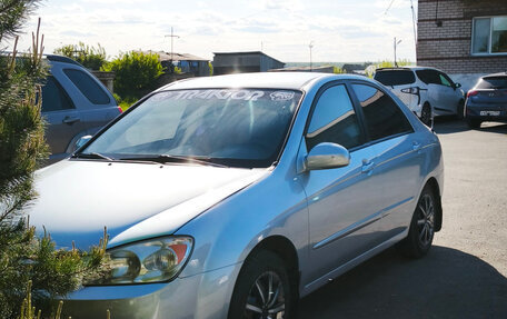 KIA Cerato I, 2004 год, 400 000 рублей, 3 фотография