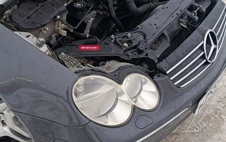 Mercedes-Benz CLK-Класс, 2004 год, 800 000 рублей, 12 фотография