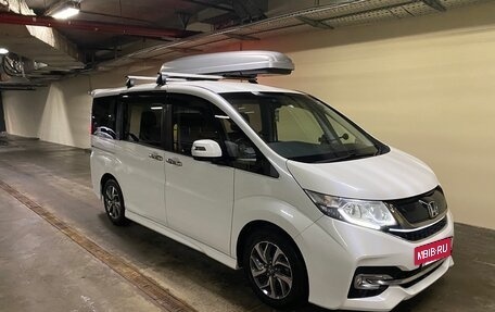 Honda Stepwgn IV, 2016 год, 1 850 000 рублей, 12 фотография