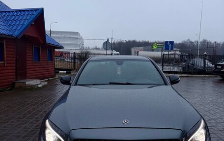 Mercedes-Benz C-Класс, 2017 год, 2 400 000 рублей, 4 фотография