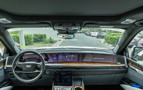 Cadillac Escalade V, 2025 год, 19 550 000 рублей, 9 фотография