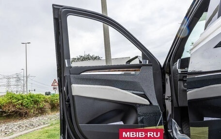 Cadillac Escalade V, 2025 год, 19 550 000 рублей, 6 фотография