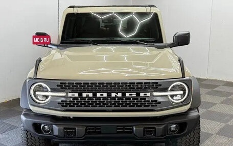 Ford Bronco, 2025 год, 4 250 000 рублей, 2 фотография