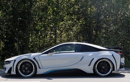 BMW i8 I рестайлинг, 2015 год, 6 900 000 рублей, 3 фотография