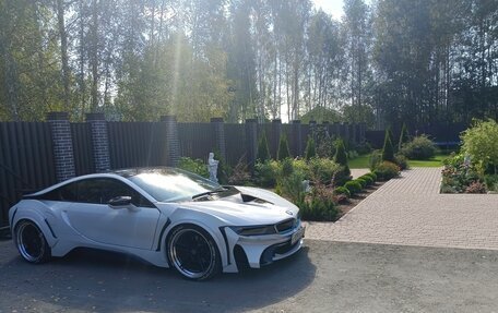 BMW i8 I рестайлинг, 2015 год, 6 900 000 рублей, 2 фотография