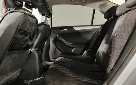 Volkswagen Jetta VI, 2012 год, 799 000 рублей, 14 фотография