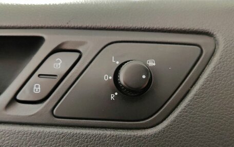 Volkswagen Jetta VI, 2012 год, 799 000 рублей, 17 фотография