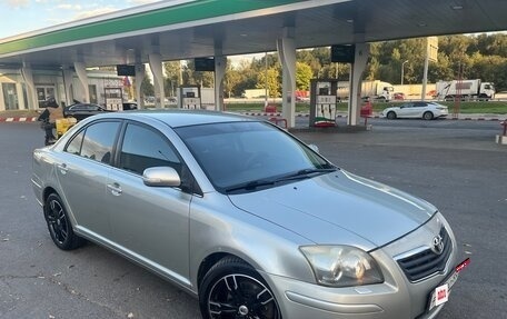 Toyota Avensis III рестайлинг, 2007 год, 910 000 рублей, 1 фотография