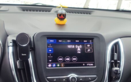 Chevrolet Equinox III, 2019 год, 1 930 000 рублей, 8 фотография