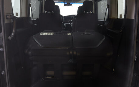 Honda Stepwgn IV, 2018 год, 2 369 000 рублей, 8 фотография