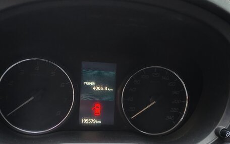 Mitsubishi Outlander III рестайлинг 3, 2014 год, 1 500 000 рублей, 17 фотография