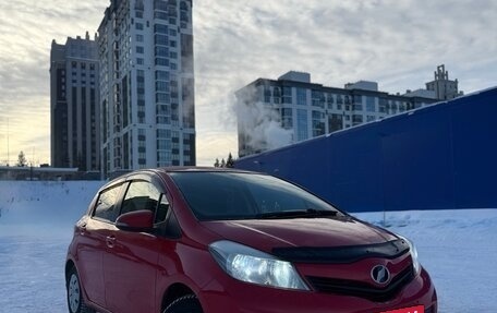 Toyota Vitz, 2013 год, 810 000 рублей, 9 фотография