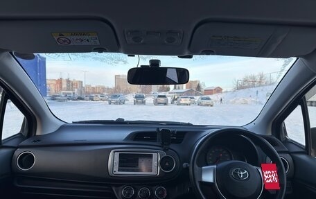 Toyota Vitz, 2013 год, 810 000 рублей, 5 фотография