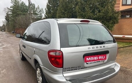 Dodge Caravan IV, 2005 год, 800 000 рублей, 3 фотография