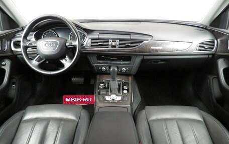 Audi A6, 2018 год, 3 390 000 рублей, 6 фотография