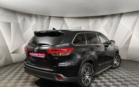 Toyota Highlander III, 2018 год, 2 979 000 рублей, 2 фотография