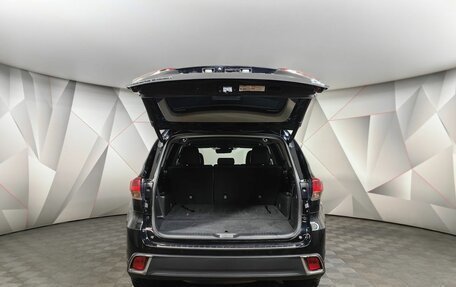 Toyota Highlander III, 2018 год, 2 979 000 рублей, 12 фотография