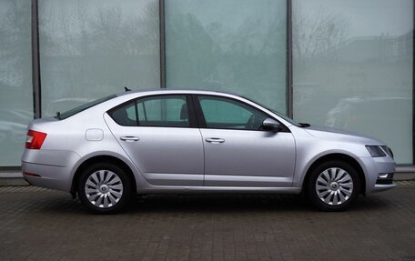 Skoda Octavia, 2018 год, 1 850 000 рублей, 5 фотография