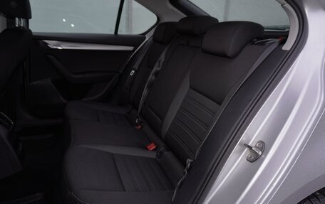 Skoda Octavia, 2018 год, 1 850 000 рублей, 13 фотография