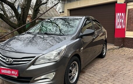 Hyundai Solaris II рестайлинг, 2016 год, 1 000 090 рублей, 2 фотография