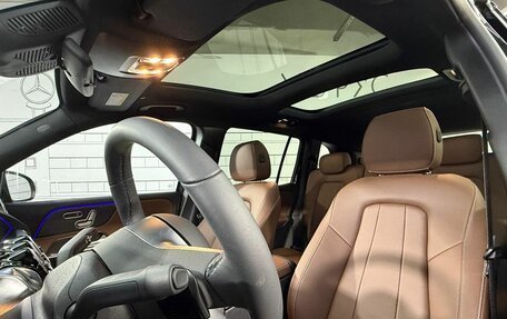 Mercedes-Benz GLB, 2025 год, 6 215 000 рублей, 4 фотография