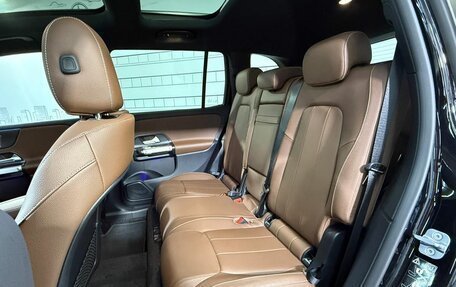 Mercedes-Benz GLB, 2025 год, 6 215 000 рублей, 21 фотография