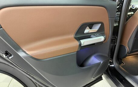 Mercedes-Benz GLB, 2025 год, 6 215 000 рублей, 19 фотография