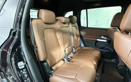 Mercedes-Benz GLB, 2025 год, 6 215 000 рублей, 26 фотография