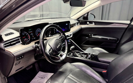 KIA K5, 2021 год, 2 800 000 рублей, 20 фотография