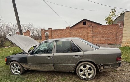 Mercedes-Benz W124, 1992 год, 190 000 рублей, 2 фотография