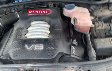 Audi A4, 1998 год, 300 000 рублей, 7 фотография