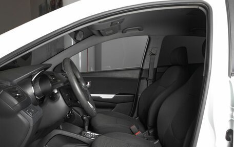 KIA Rio III рестайлинг, 2013 год, 950 000 рублей, 13 фотография