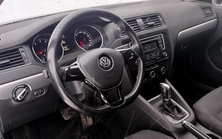 Volkswagen Jetta VI, 2015 год, 1 300 000 рублей, 5 фотография