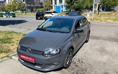 Volkswagen Polo VI (EU Market), 2011 год, 760 000 рублей, 1 фотография