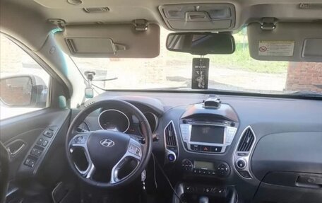 Hyundai ix35 I рестайлинг, 2011 год, 1 000 000 рублей, 7 фотография