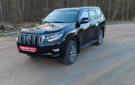 Toyota Land Cruiser Prado 150 рестайлинг 2, 2014 год, 2 900 000 рублей, 3 фотография